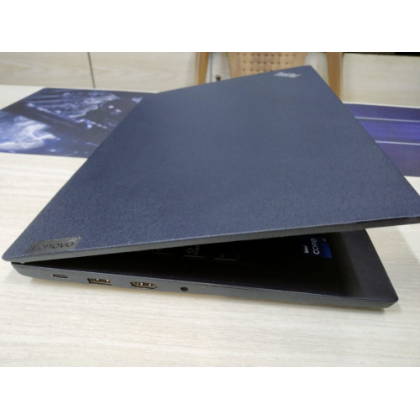 Lenovo thinkpad E14 i7 11gen